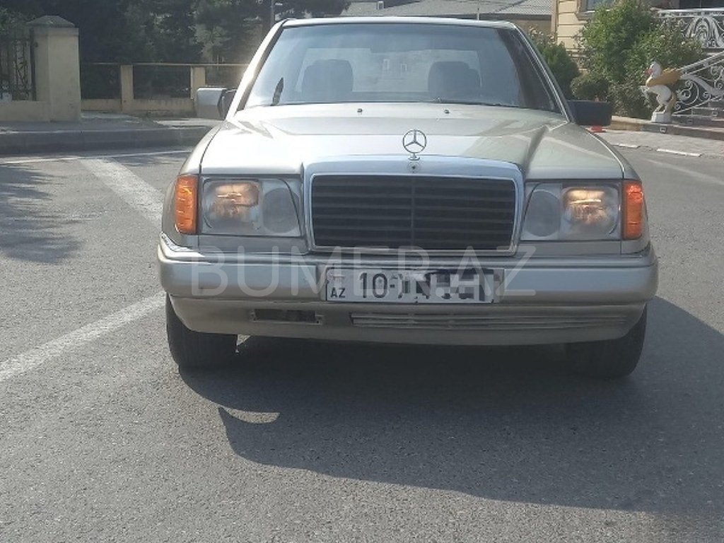 Mercedes E Class  E 250, 1993, 2.5L, 432845 km, Avtomat