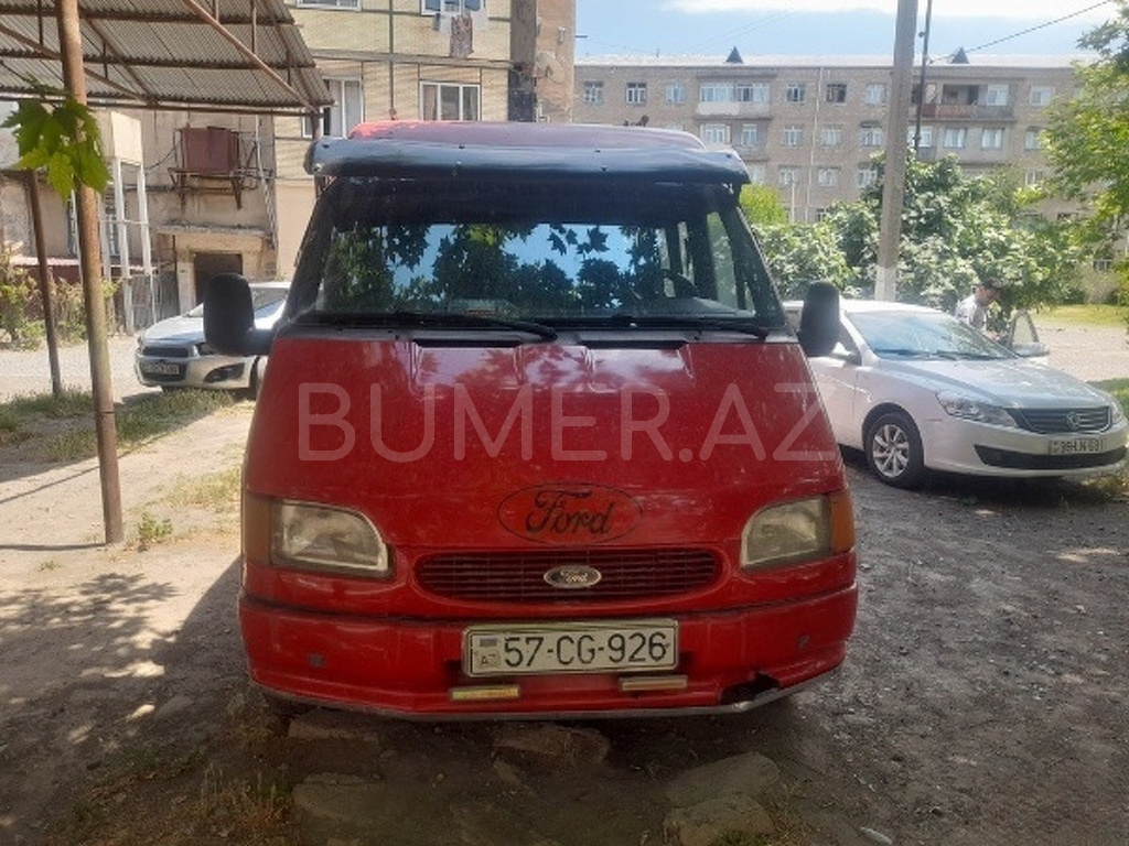 1992, 2.5L, 250000 km, Mexanika