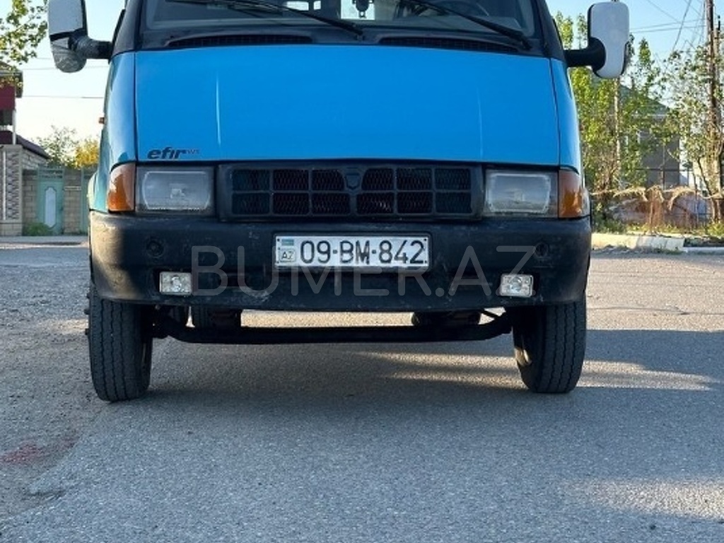33021 , 1997, 2.5L, 200000 km, Mexanika