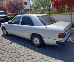 Mercedes E Class  E 200, 1989, 2.0L, 455550 km, Mexanika