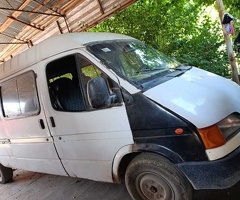 1994, 2.5L, 450000 km, Mexanika
