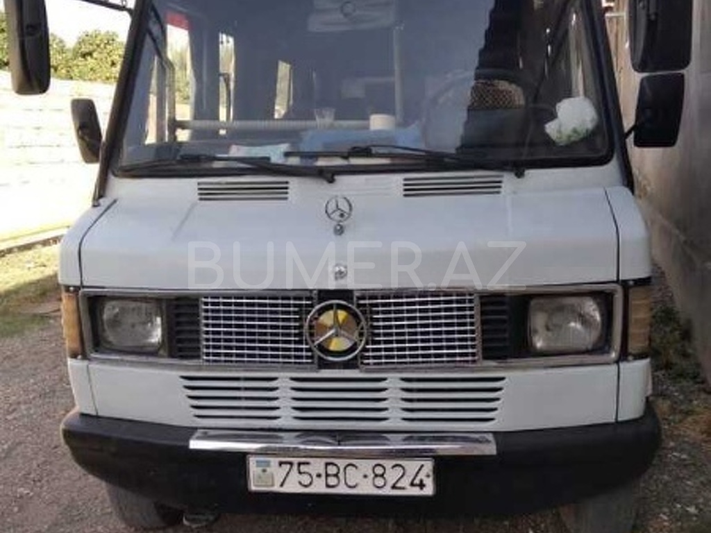 1991, 2.3L, 350000 km, Mexanika