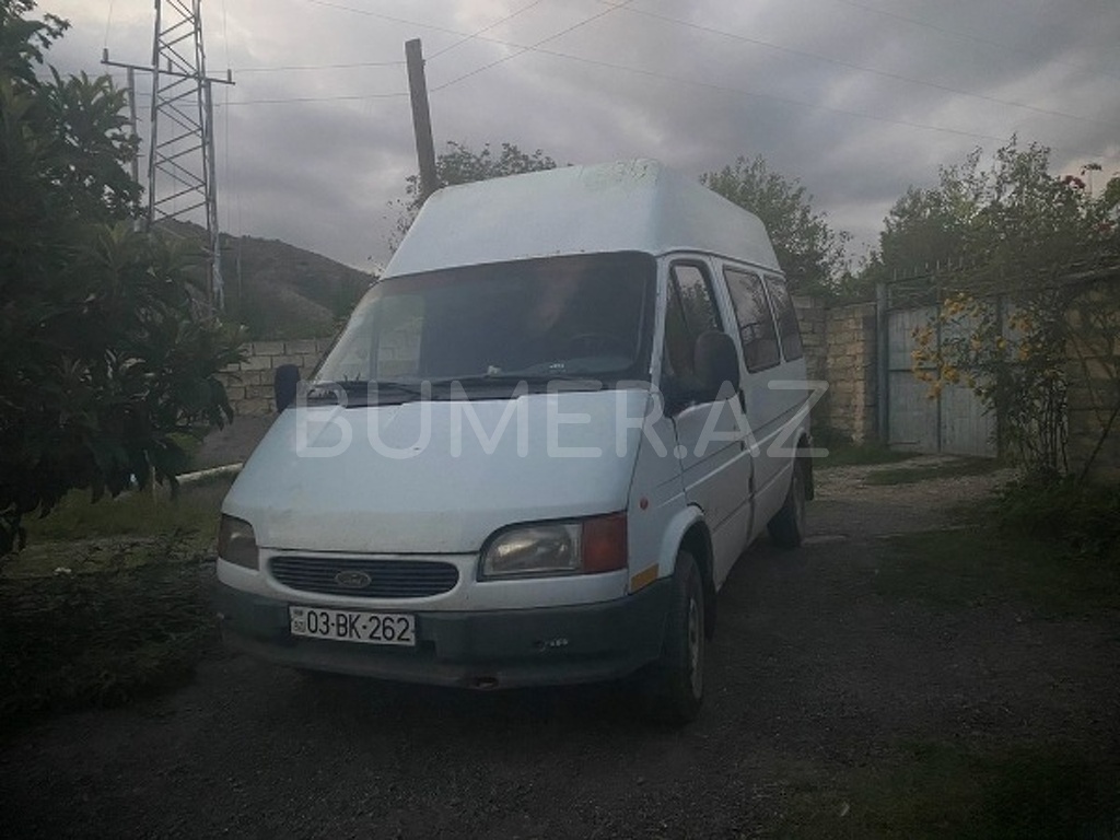 1991, 2.5L, 822882 km, Mexanika