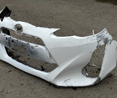 Ban-Kuza hissələr  Toyota, "Toyota Aqua" buferi
