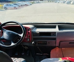 1990, 2.5L, 350000 km, Mexanika