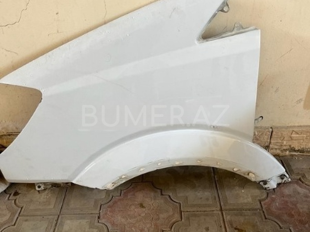 Ban-Kuza hissələr  Mercedes, "Mercedes" qanadı