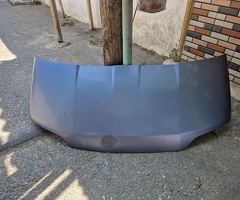 Ban-Kuza hissələr  Ford, "Ford" kapotu