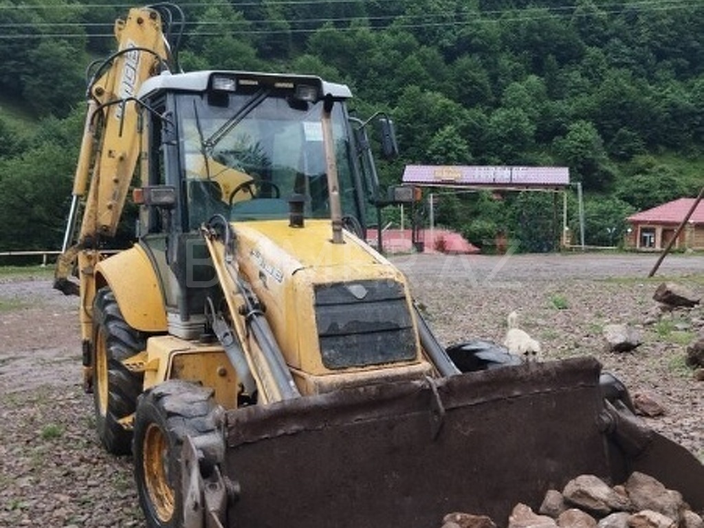 New Holland, Yükləyicilər, 2005, 12353 km