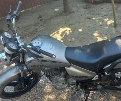 Motosiklet, 2011, 1.5L, 37000 km