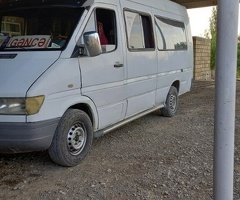 1998, 2.5L, 180000 km, Mexanika