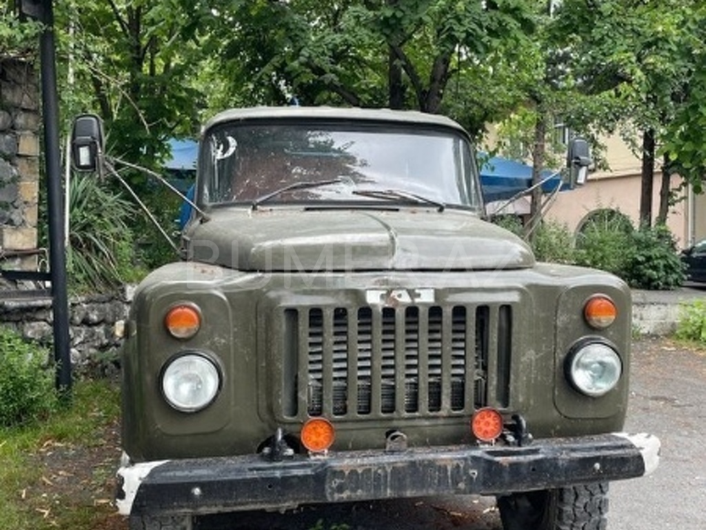 53, 1983, 4.2L, 583000 km, Mexanika