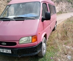 1999, 2.5L, 200000 km, Mexanika