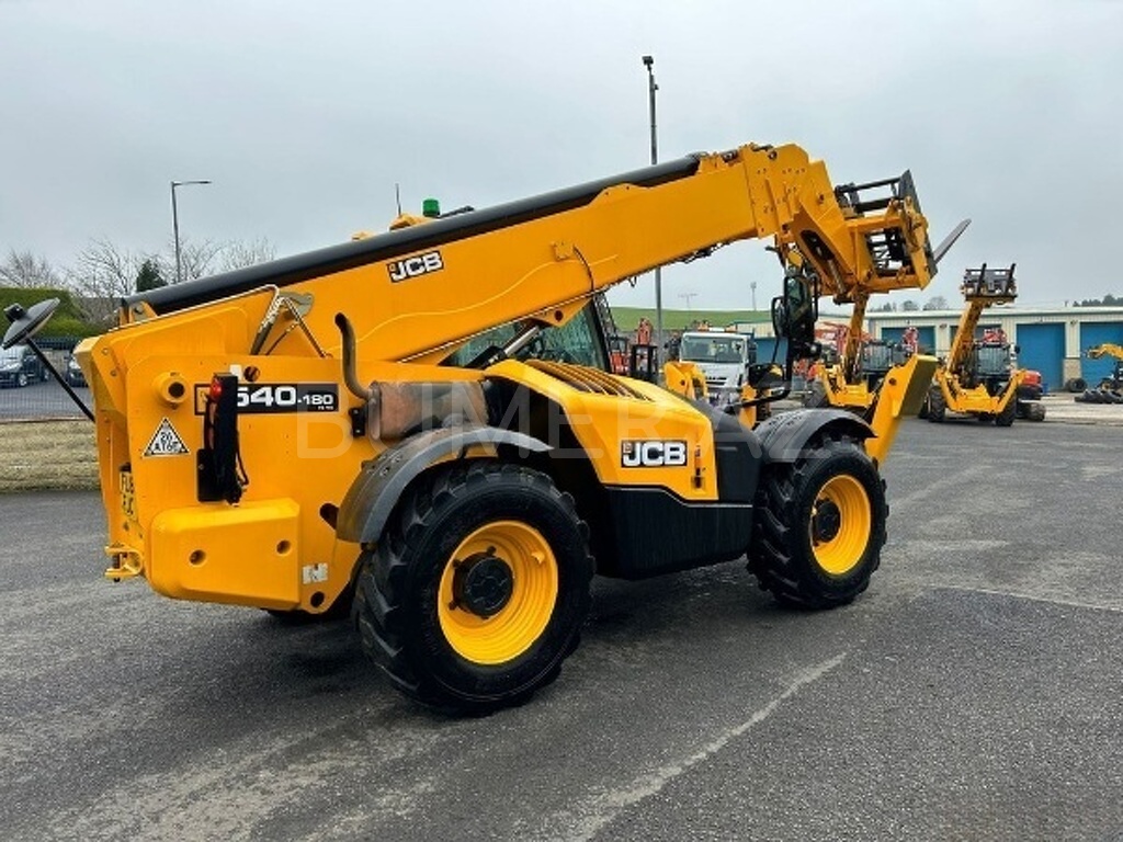 JCB, Yükləyicilər, 2017, 6000 km