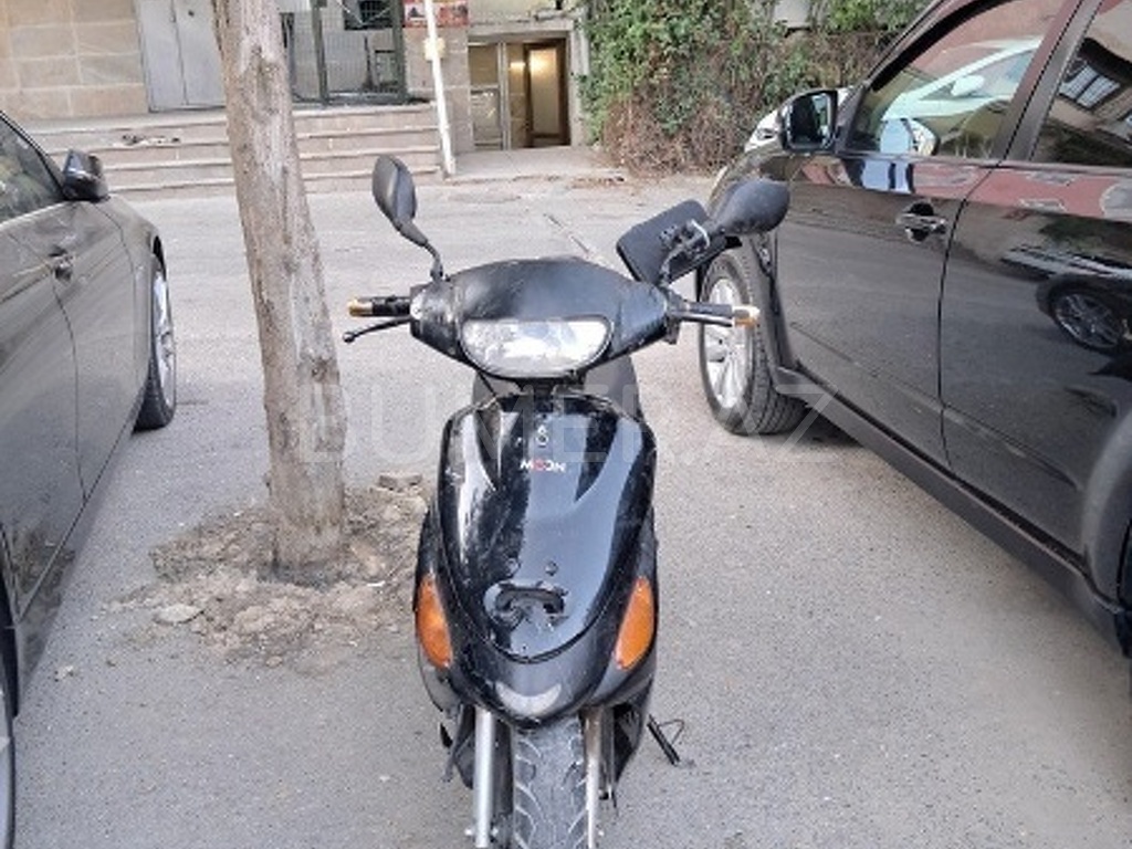 Moped, 2021, 0.05L, 12000 km