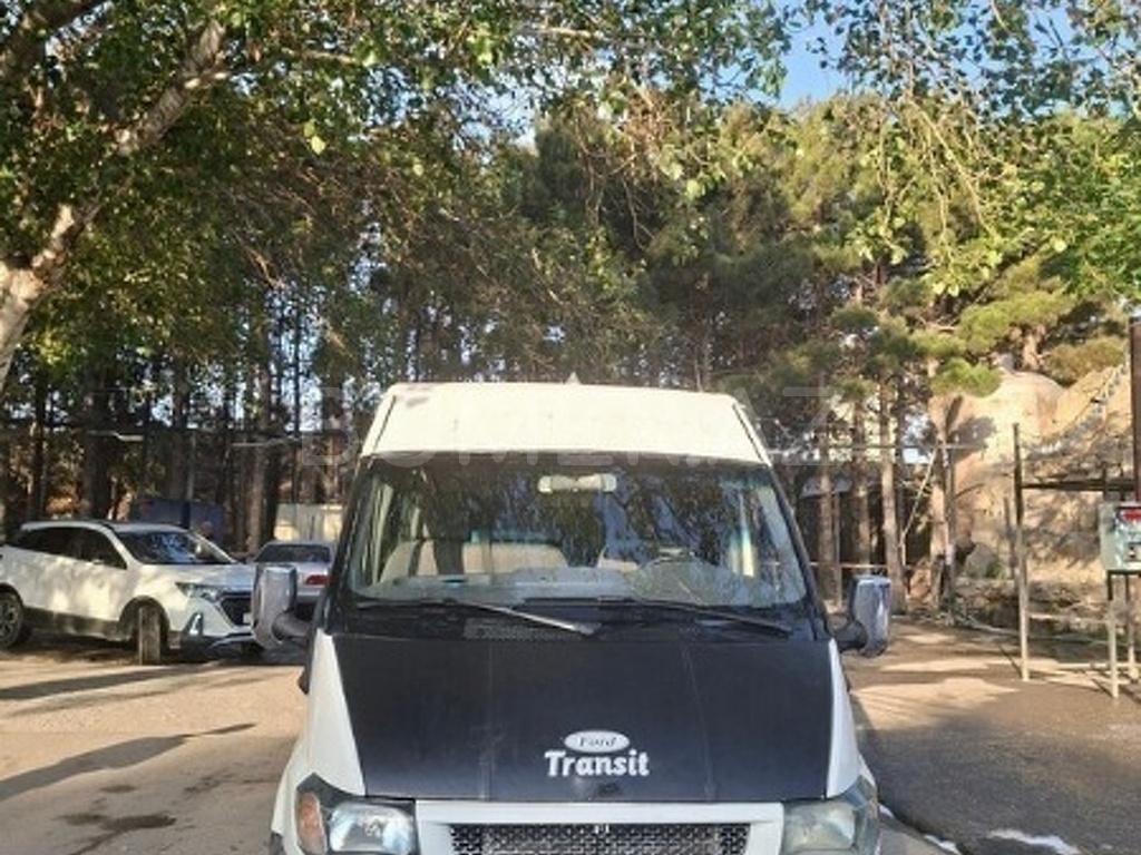 2000, 2.4L, 148000 km, Mexanika