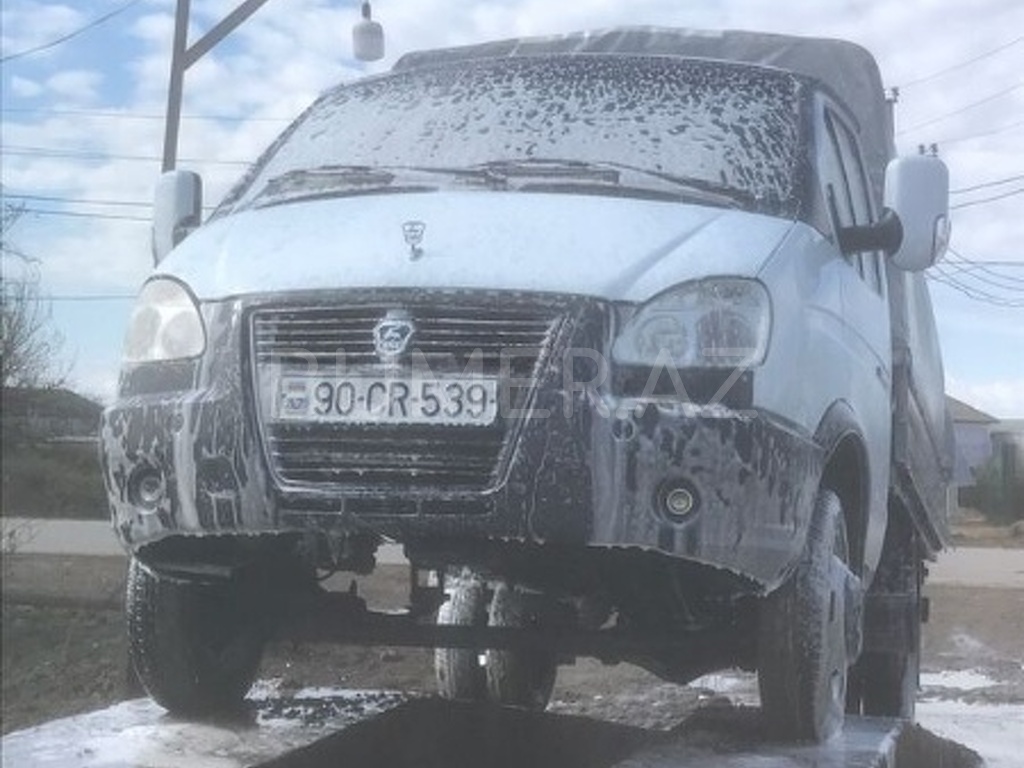 3302-744 , 2008, 2.3L, 701000 km, Mexanika