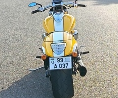 Motosiklet, 2009, 1.8L, 1800 km