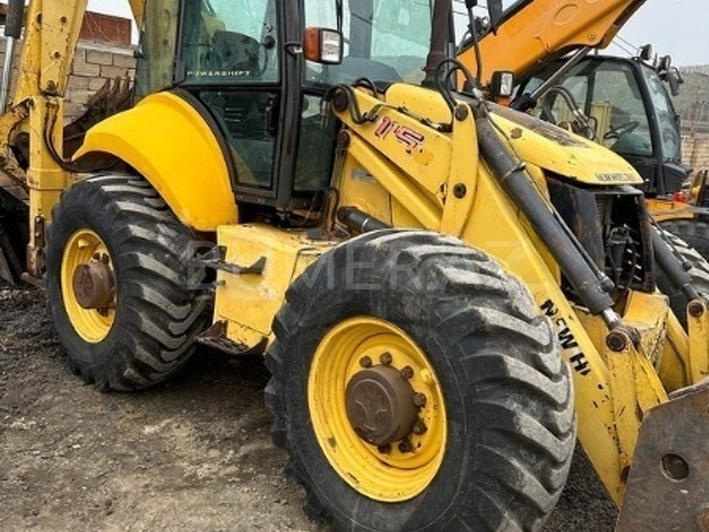 New Holland, Ekskavator, 2011, 8400 km