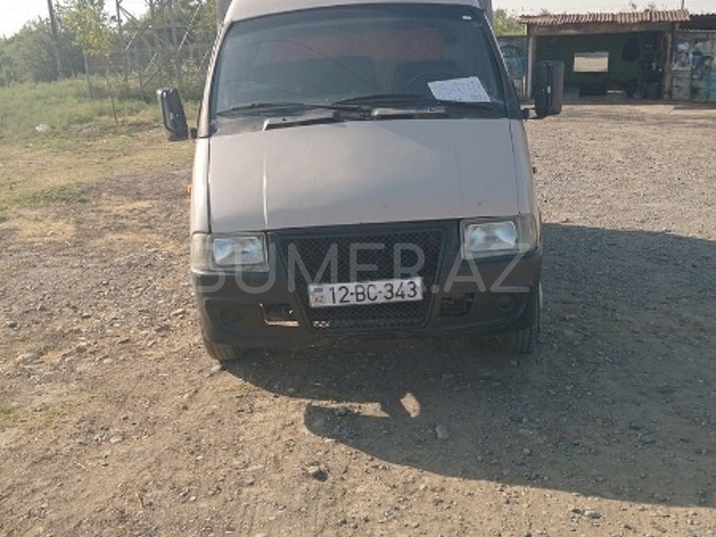 33021 , 1997, 2.4L, 235000 km, Mexanika