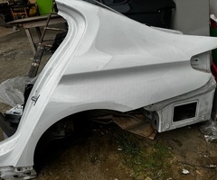 Ban-Kuza hissələr  BMW, "BMW G30" arxa qanadı