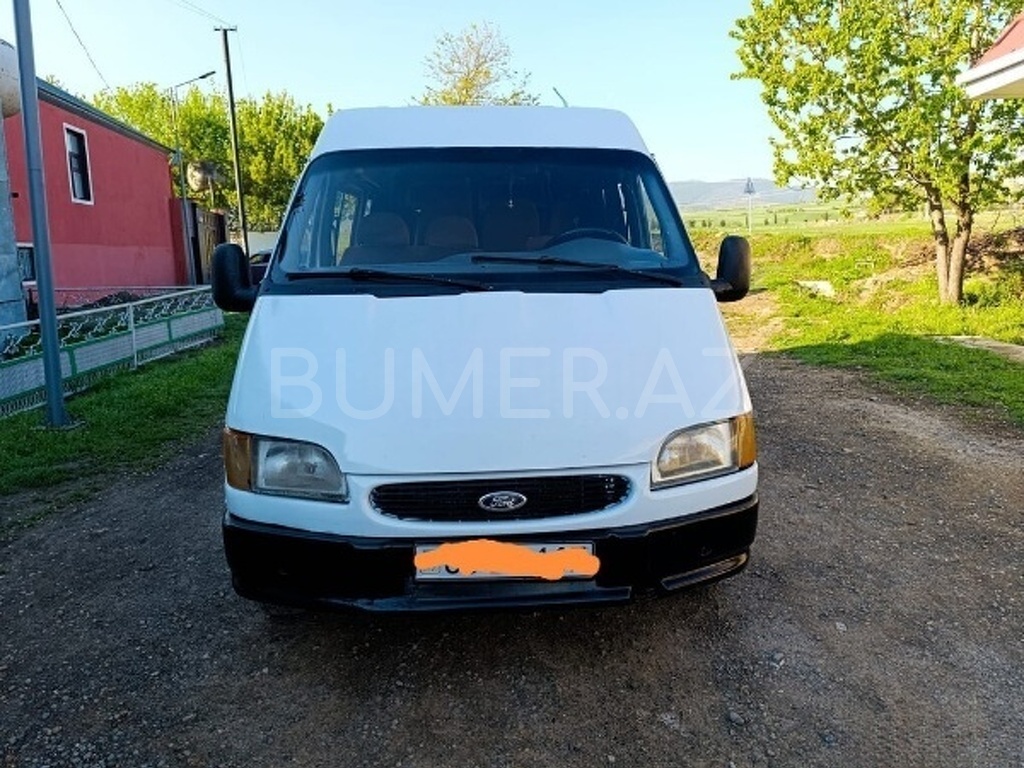 1996, 2.5L, 225000 km, Mexanika