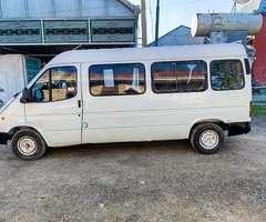 1996, 2.5L, 225000 km, Mexanika