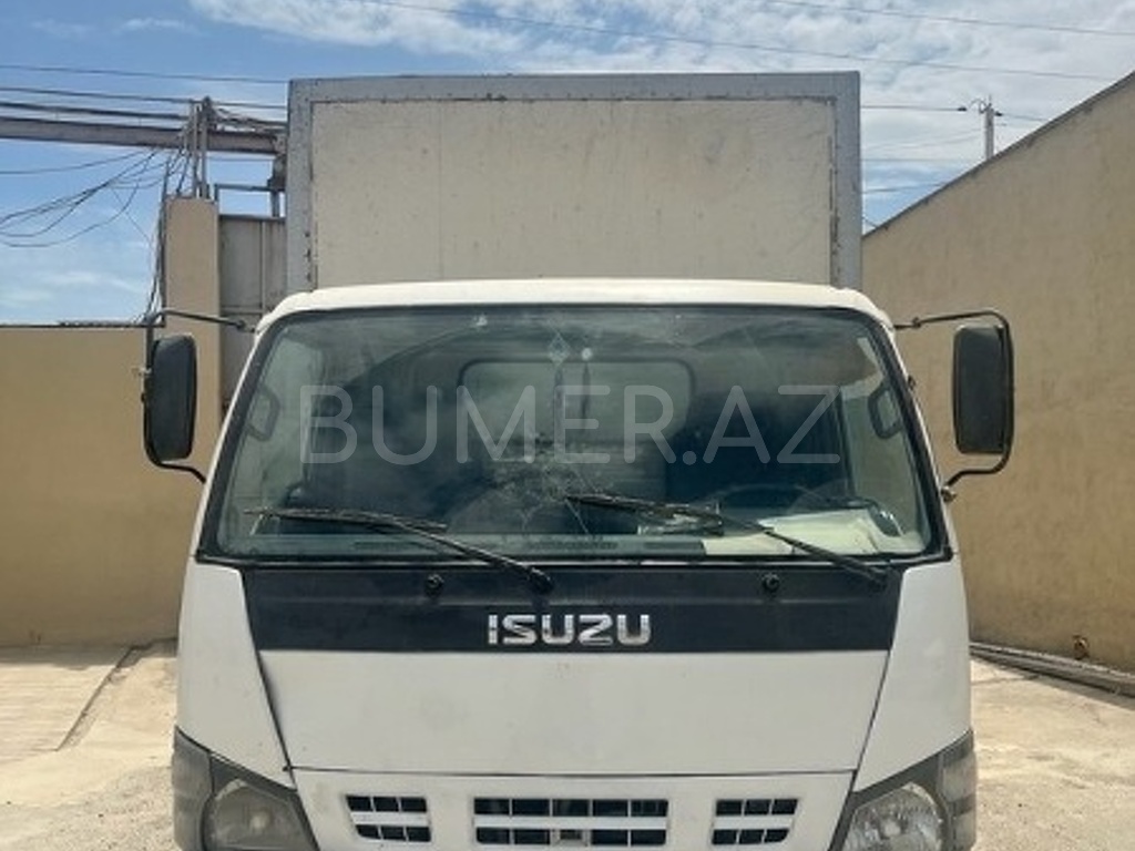 NPR 66 P , 2006, 4.3L, 225000 km, Mexanika