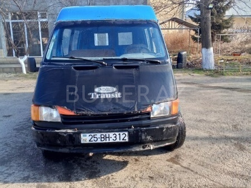 1989, 2.5L, 154000 km, Mexanika