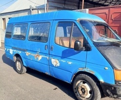 1989, 2.5L, 154000 km, Mexanika