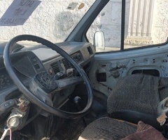 330200  , 1997, 2.4L, 350000 km, Mexanika