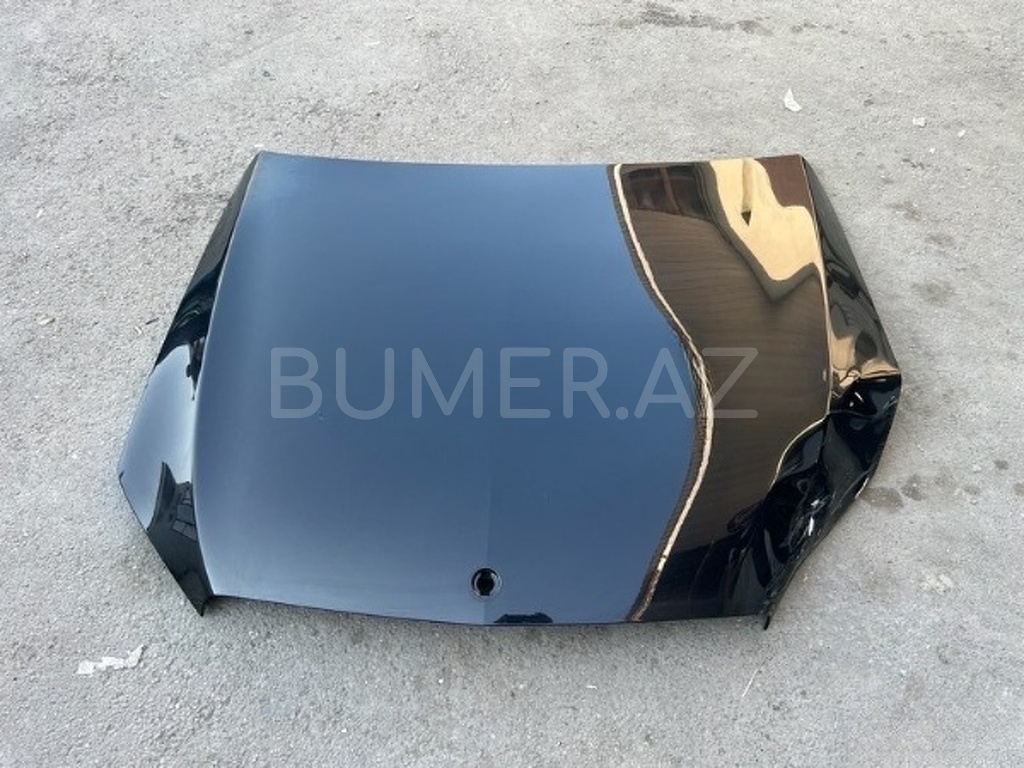 Ban-Kuza hissələr  Mercedes, "Mercedes W205" kapotu