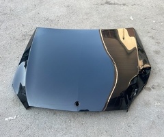 Ban-Kuza hissələr  Mercedes, "Mercedes W205" kapotu