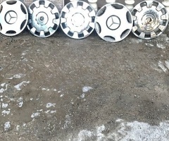 Şinlər və disklər, "Mercedes" disk qapaqları