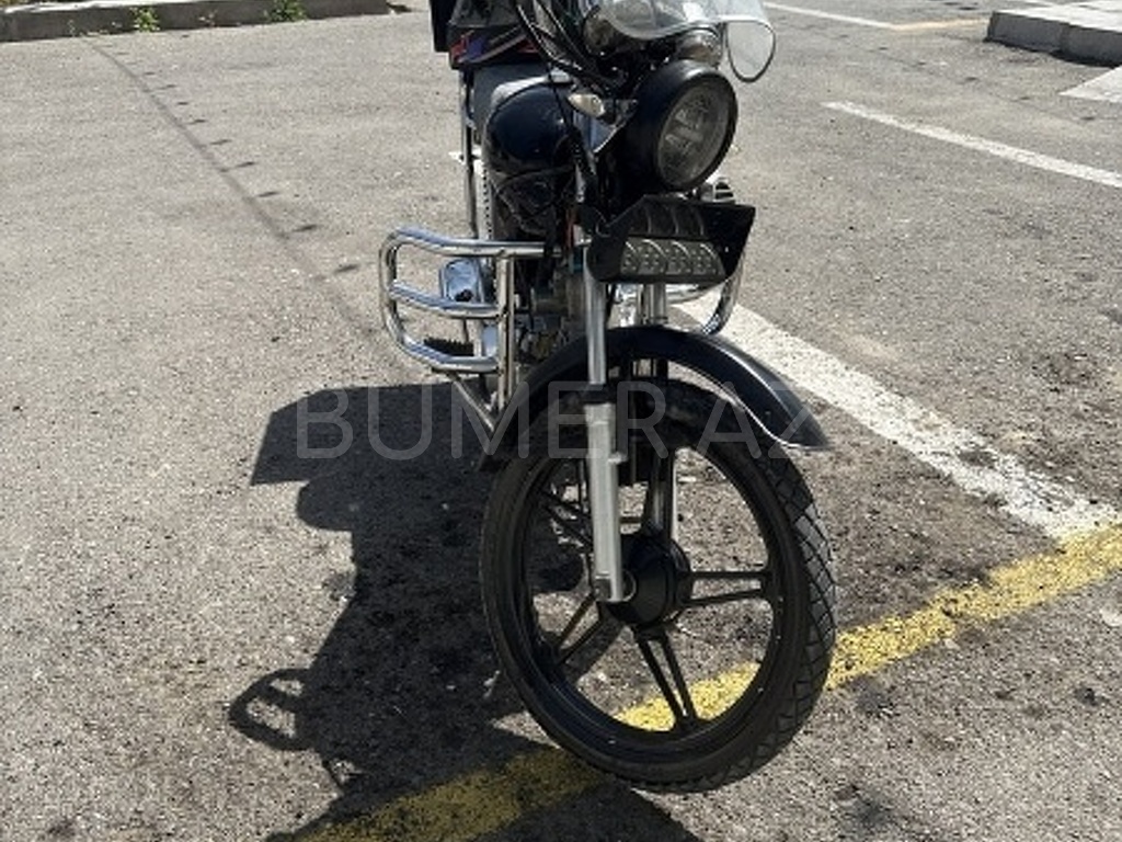 Moped, 2024, 0.05L, 9000 km