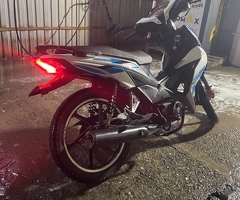 Motosiklet, 2024, 0.80L, 12000 km