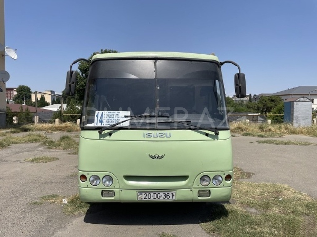 2008, 4.6L, 350000 km, Mexanika