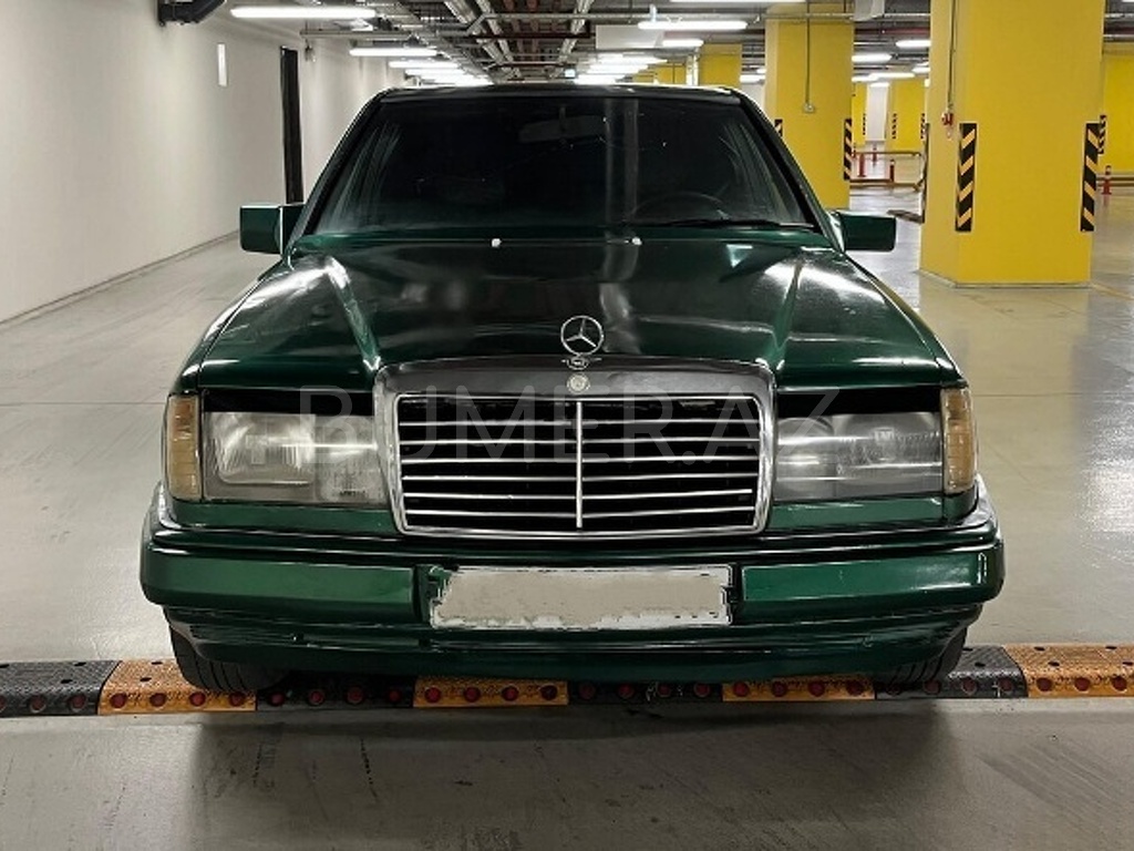 Mercedes E Class  E 200, 1989, 2.0L, 456000 km, Mexanika
