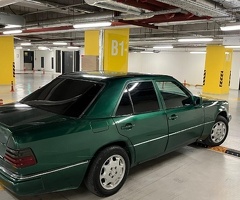 Mercedes E Class  E 200, 1989, 2.0L, 456000 km, Mexanika