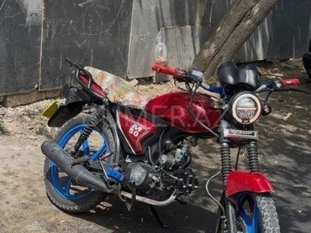 Moped, 2023, 0.05L, 180000 km