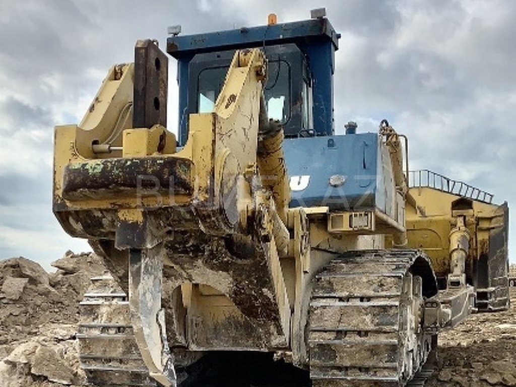 Komatsu, Buldozer, 2006, 6800 km