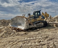 Komatsu, Buldozer, 2006, 6800 km