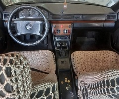 Mercedes E Class  E 200, 1991, 2.0L, 255000 km, Mexanika