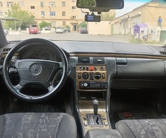 Mercedes E Class  E 230, 1996, 2.3L, 390000 km, Avtomat