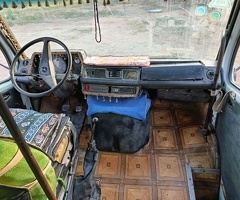 1993, 2.9L, 86619 km, Mexanika
