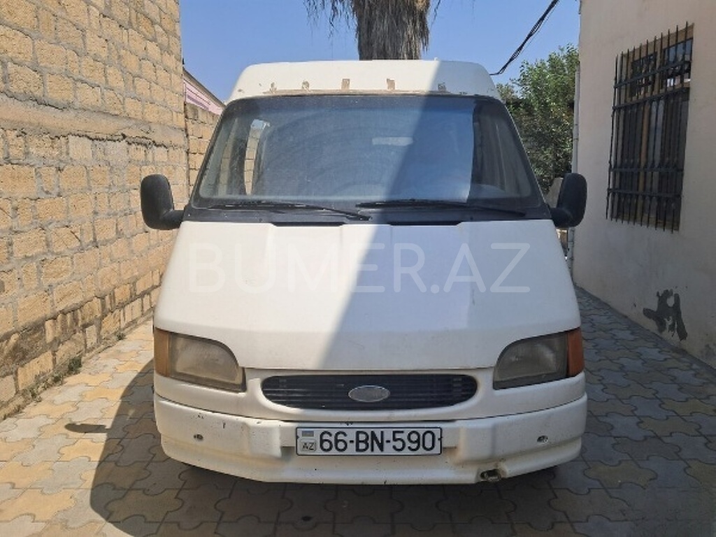 1992, 2.5L, 300000 km, Mexanika