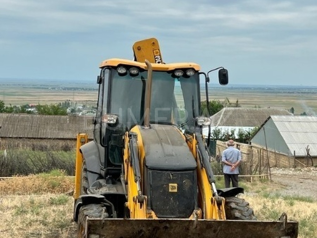 JCB, Ekskavator, 2012, 16000 km