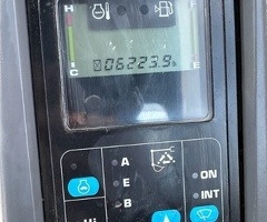 Komatsu, Ekskavator, 2006, 6223 km