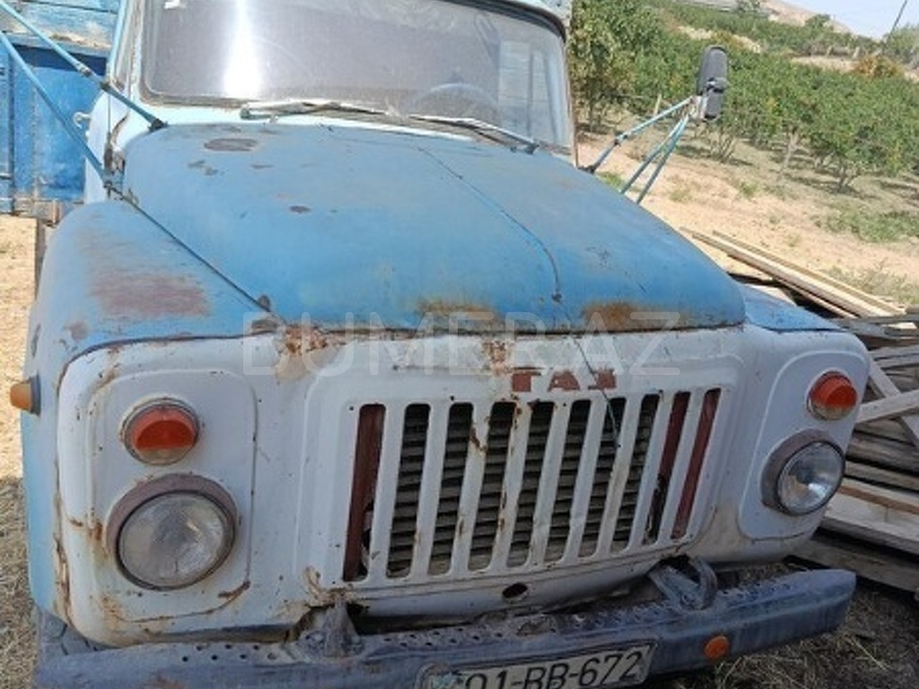 53, 1987, 4.4L, 309390 km, Mexanika