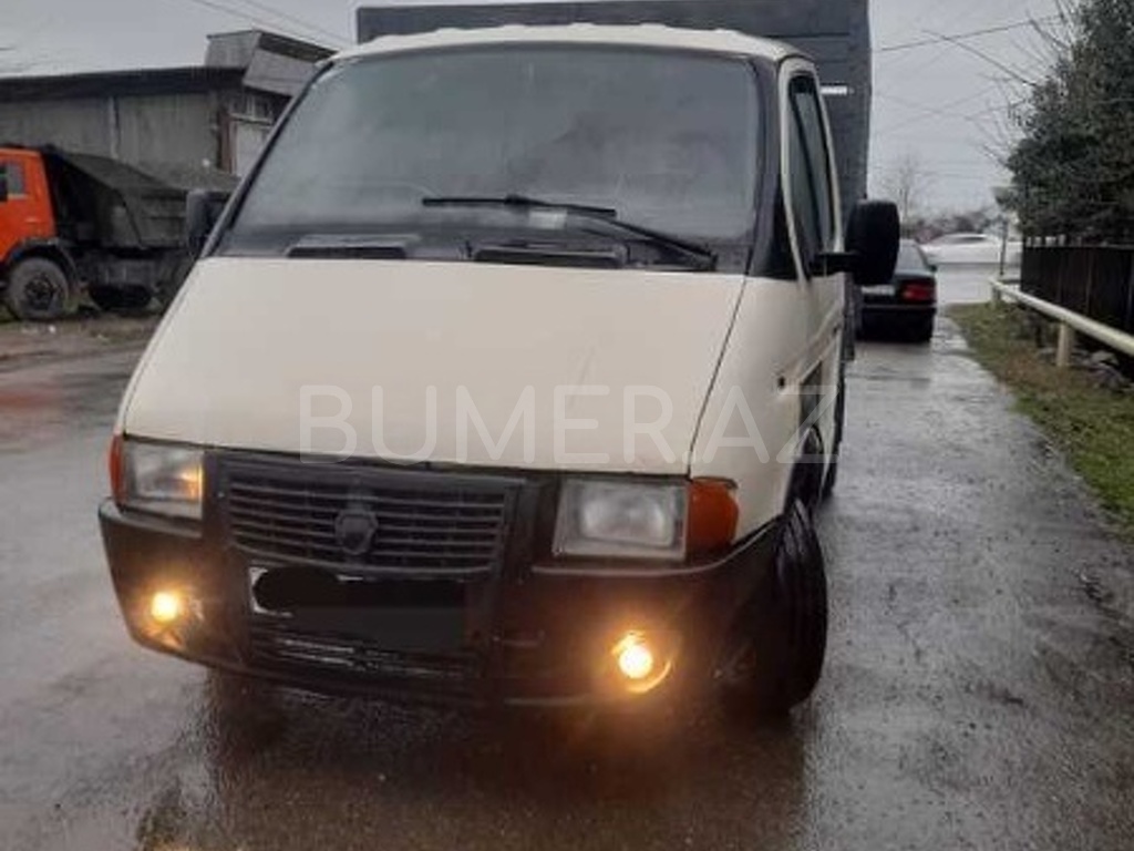 2757 , 2001, 2.4L, 259850 km, Mexanika
