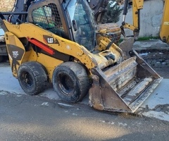 Cat, Yükləyicilər, 2013, 8500 km
